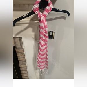 Girls fashion scarf